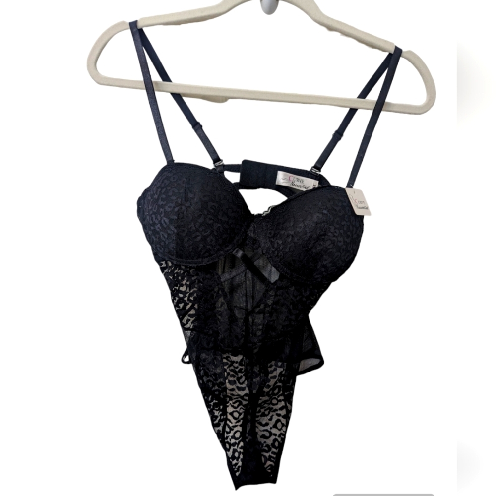Curve Necessities Bodysuit with Built-in 5 way Convertible